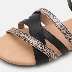 Friboo Riemensandalette - Black, Kinder -Fribo Stil Geschaft 0fd36b6434e24dd0beca0e398e89fcb3