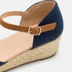 Friboo Riemensandalette - Dark Blue, Kinder -Fribo Stil Geschaft 6937806a22c04e89ab40875f506b66cf